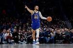 见证伟大！库里35岁56天季后赛砍下三双 NBA历史第五年长！