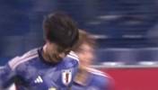 一气呵成！三笘薰带球内切射门2-0