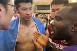 种族歧视可能停赛3个月以上，顾操也许疑罪从无，阿奇姆彭死球暴力行为恐遭4-5场追加停赛